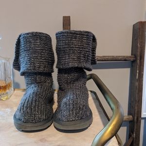 Gray knitted UGGs